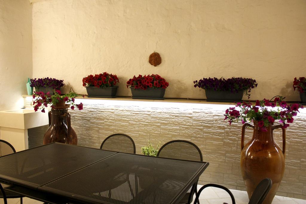 Micca House Apartamento Ostuni Quarto foto